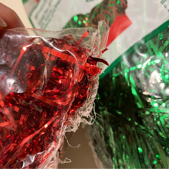 Vintage NEW Brite Star Krinkles Metallic Foil Shred Packing Material Red & Green - Picture 5 of 5